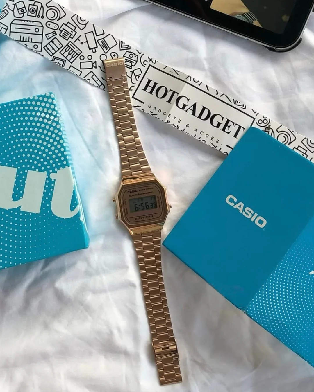 Vintage A168 Unisex (Digital Watch) Rose Gold - Image 4