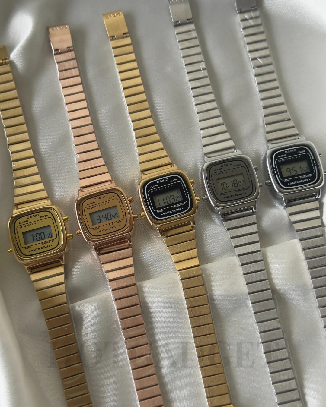 Vintage D124 (Digital Watch) - Image 3